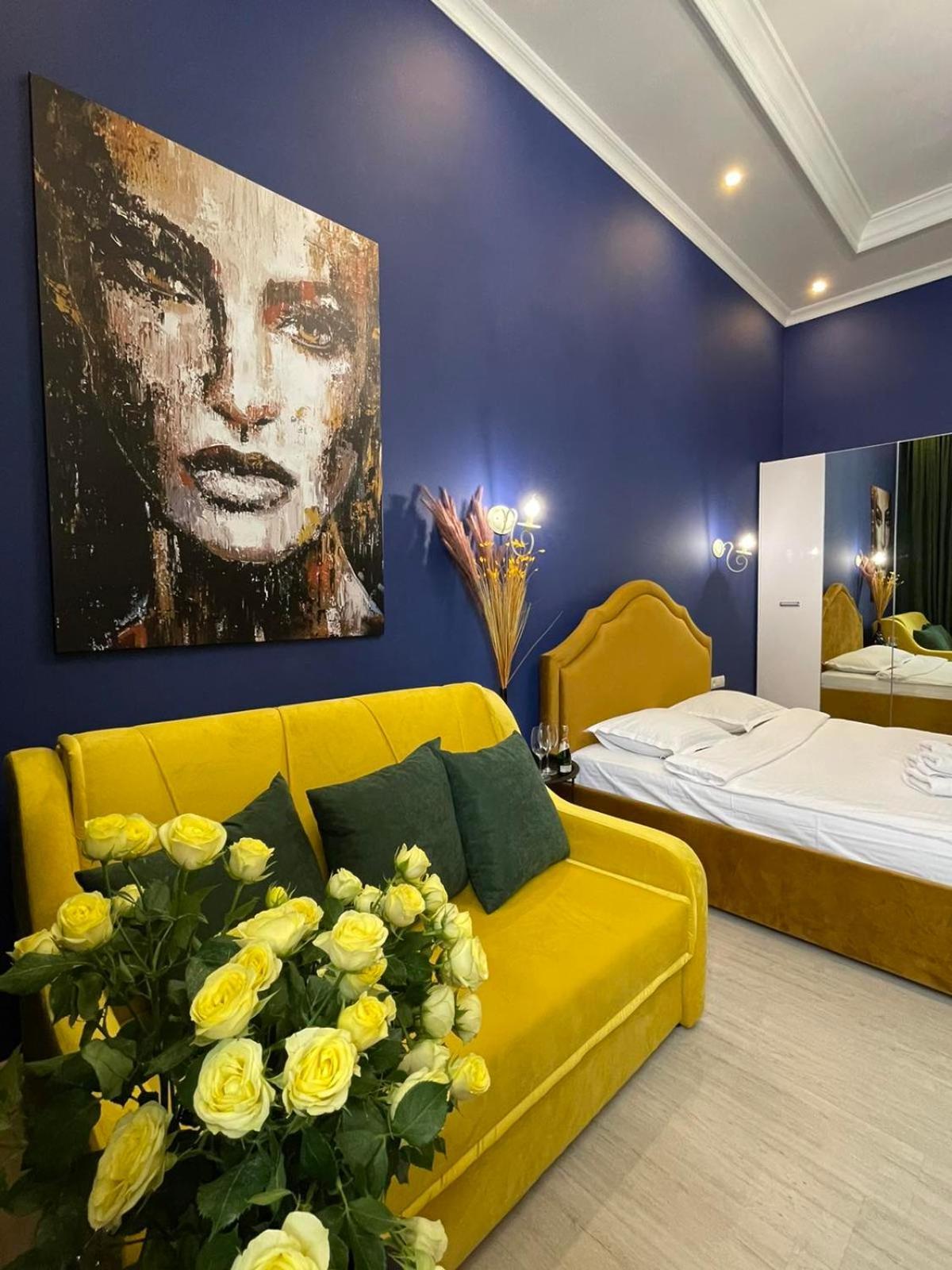 Royal Apartment On Slovatskogo 8 Lviv Dış mekan fotoğraf